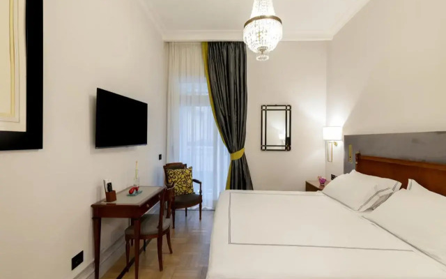Grand Hotel Parkers