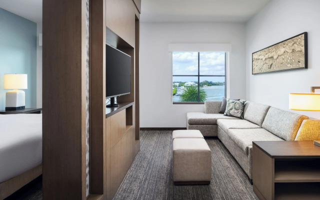 Hyatt House Naples/5th Avenue
