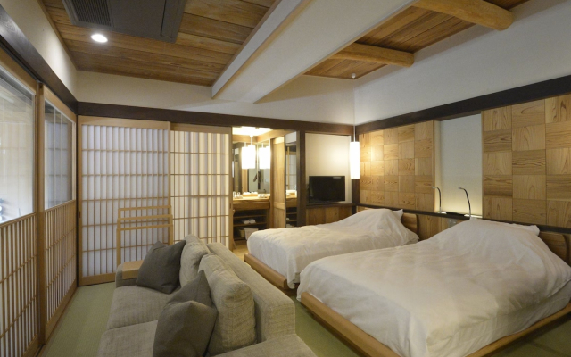 Gora Hanaougi Madoka No Mori Guest house