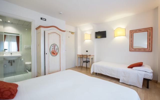 Hotel Ariston