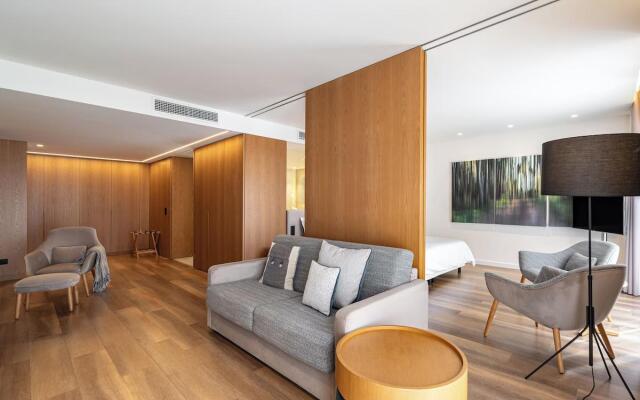 Celay Hotel