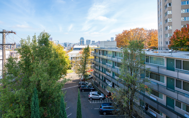 Park Lane Suites and Inn