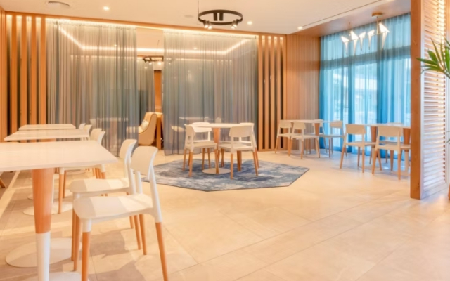 Holiday Inn Nice-Port St Laurent by IHG