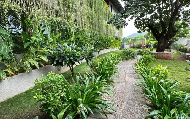 Sea Horizon Resort