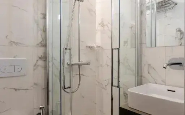 London Hotel