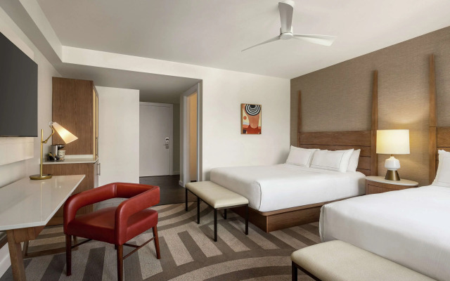 Hilton Cabana Miami Beach Resort