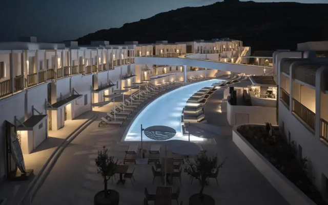 Yi Hotel Mykonos