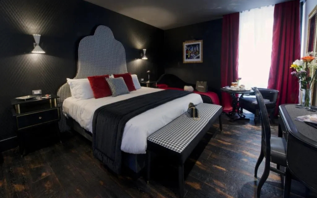 HT6 Hotel