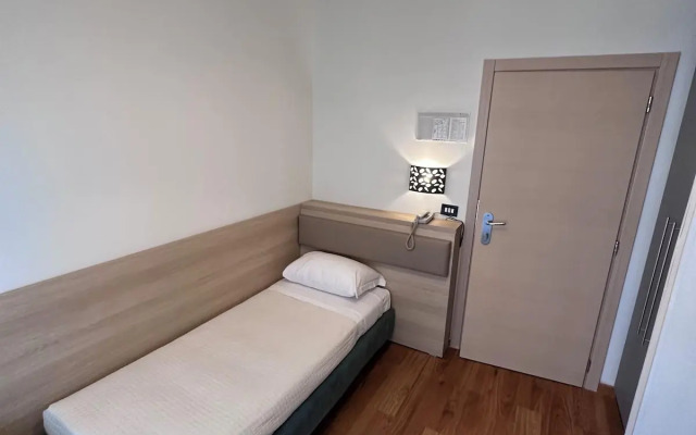 Hotel St. Gregory Park