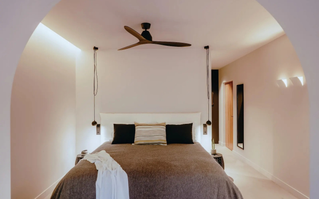 Minos Beach Art Hotel, a Member of Design Hotels