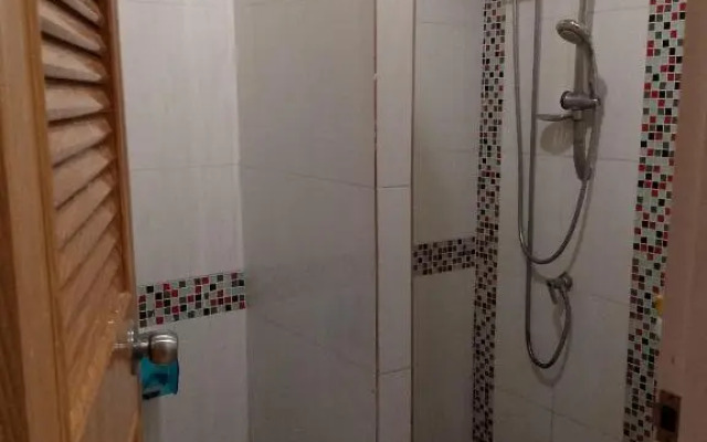 Baan Lucky Guest House