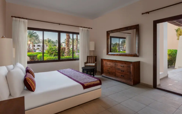 JAZ Neo Saraya Palms Hotel