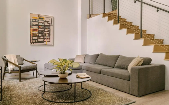 Sonder by Marriott Bonvoy The Witherspoon Apartments Center City