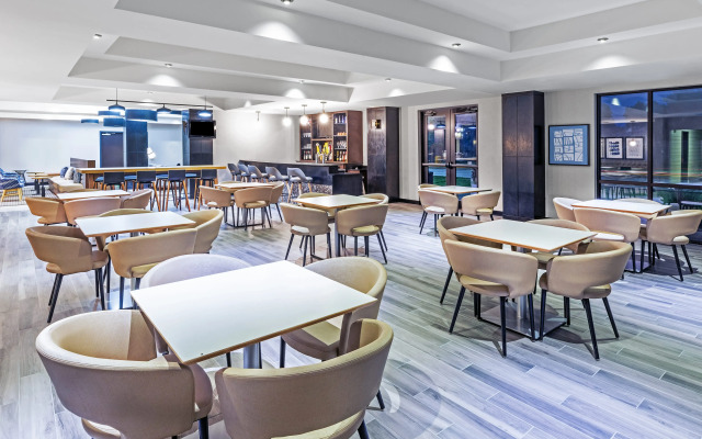 Holiday Inn Stillwater - University West by IHG