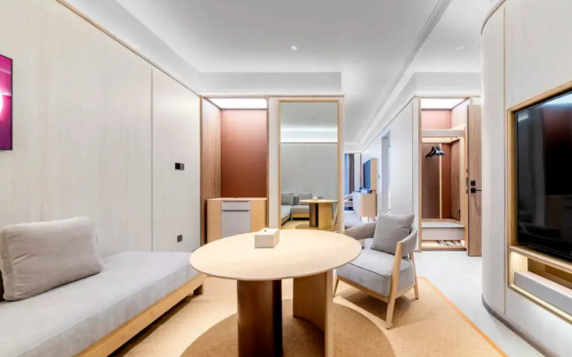 Crystal Orange Qingdao Hi-Tech Convention & Exhibition Center Hotel