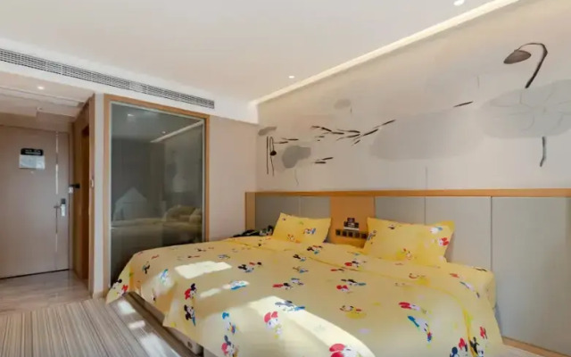 Deheng Hotel