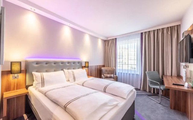 Premier Inn Duesseldorf City Centre Hotel