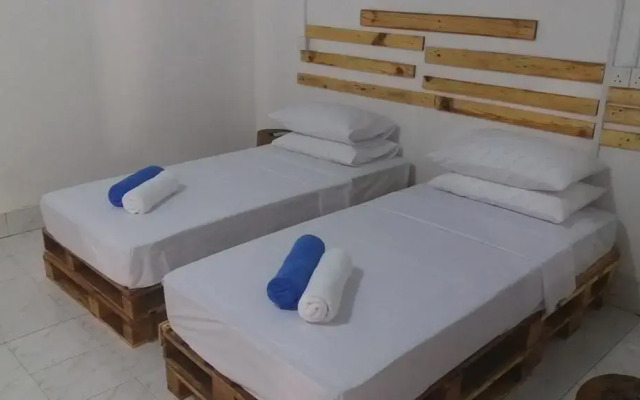 Veli Thoddoo Inn