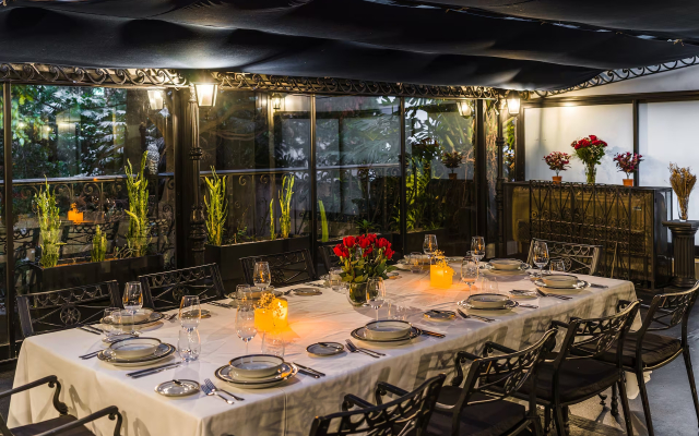 Melia Recoleta Plaza