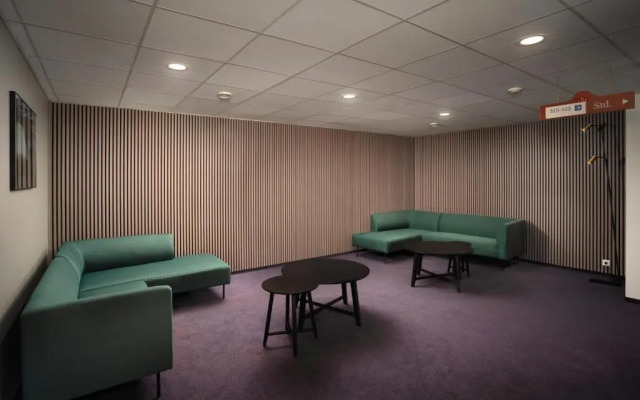 Hotel Cabin
