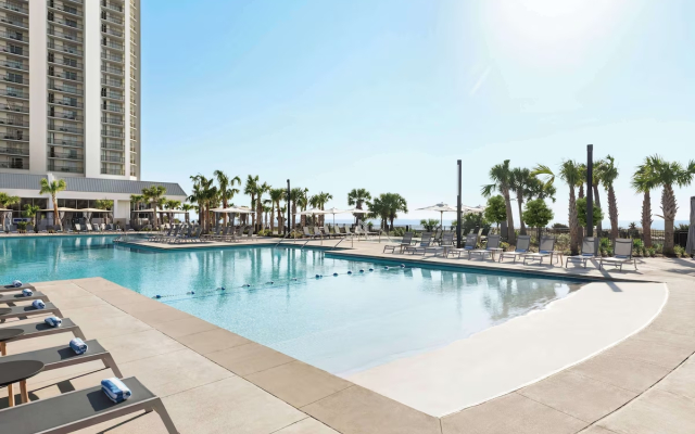 Royale Palms Condominiums
