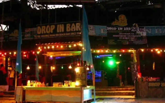 Drop In Club Resort & Hotel