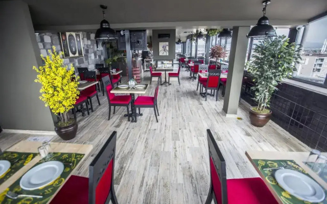 Rivada Hotel