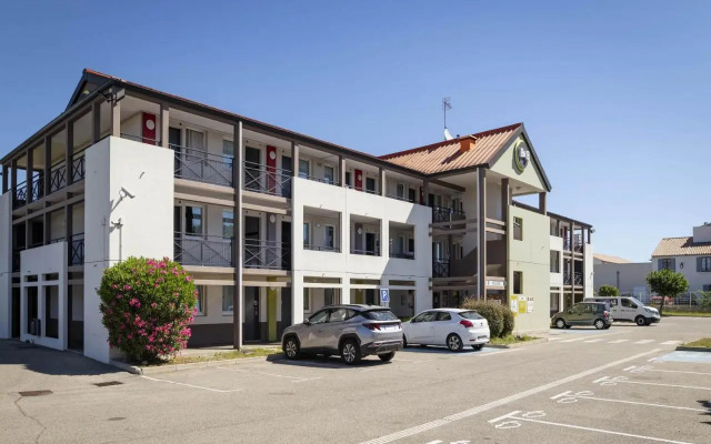 B&B HOTEL Avignon (1)