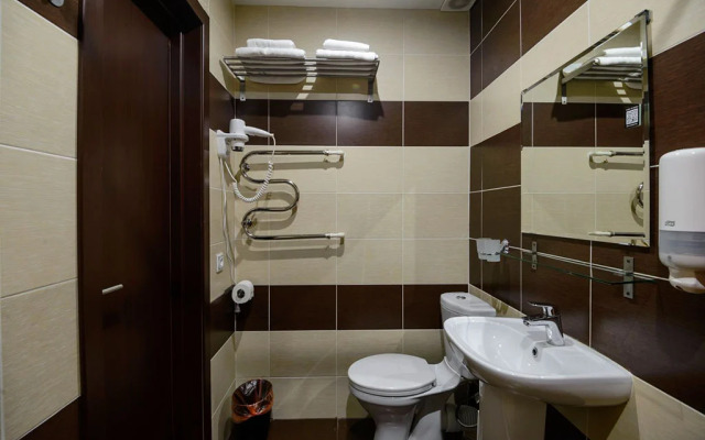 Отель ЭйУайЭс Профилак