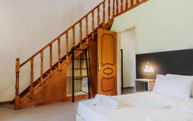 Riposo Studios and Apartments