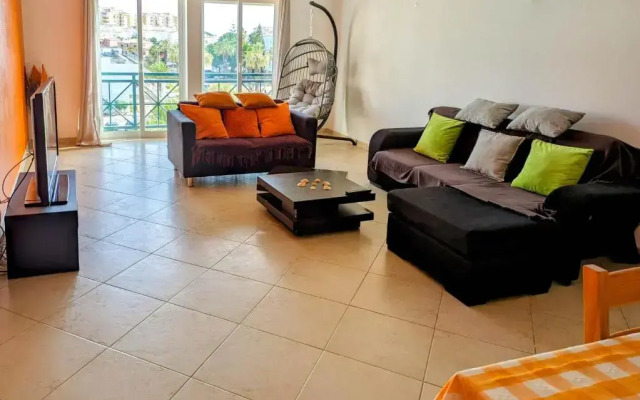 Two Bedroom Apartment — 110m2, AC, Terrace, Wi-Fi