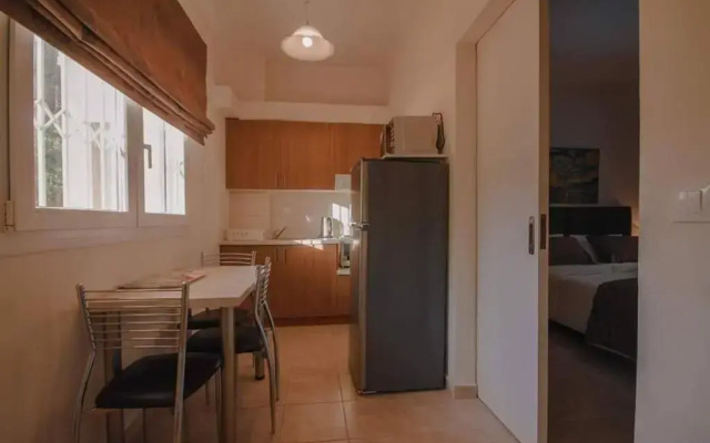 Bella De Lux Apts
