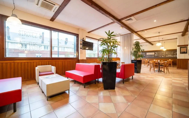 B&B HOTEL Amiens Centre Cathédrale