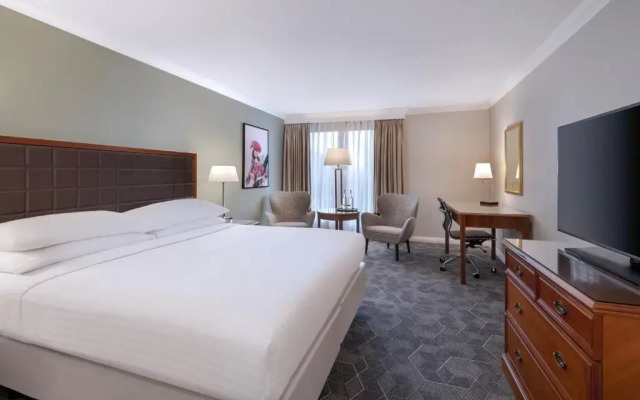 Delta Hotels by Marriott Heathrow Windsor