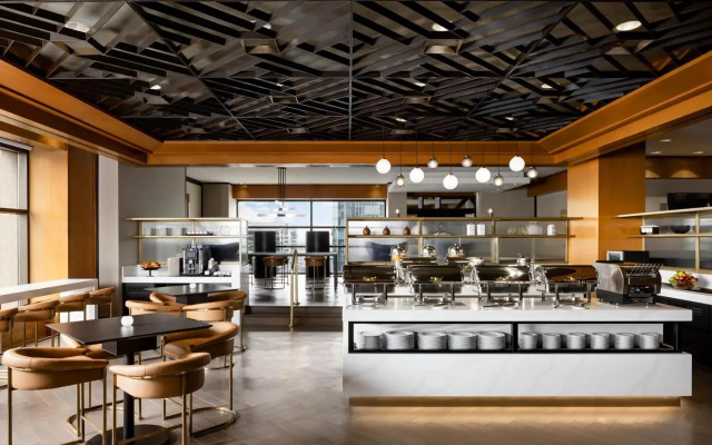 Le Centre Sheraton Montreal Hotel
