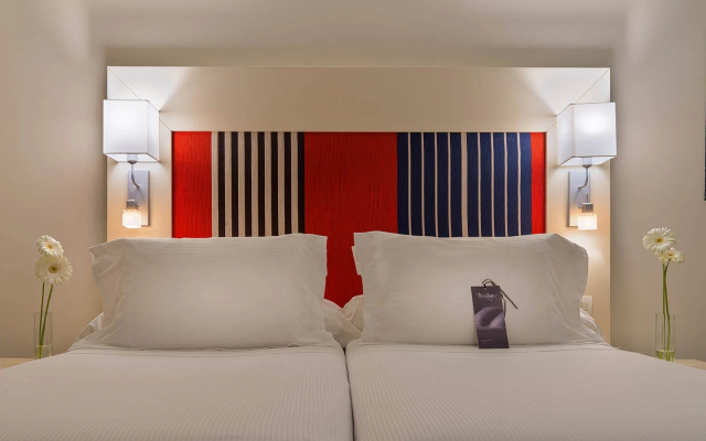 H10 Las Palmeras Hotel
