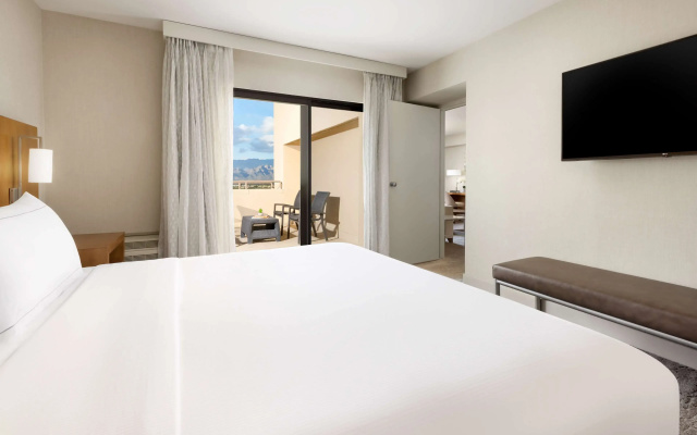 Hilton Tucson East