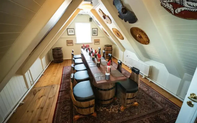 Viking Hotel 