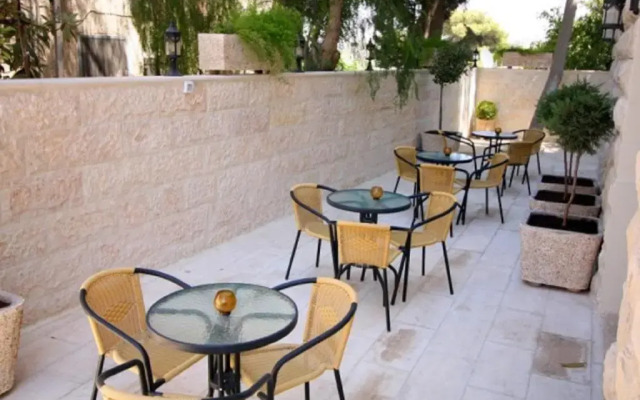 Jabal Amman Hotel