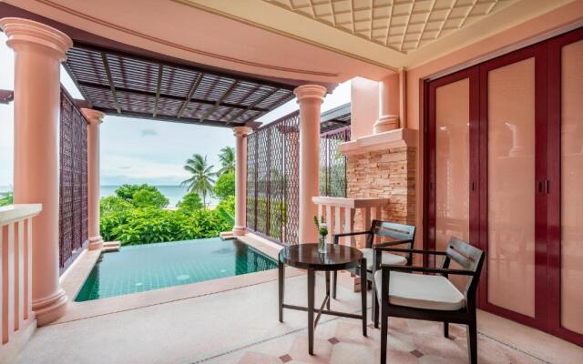 Centara Grand Beach Resort Phuket Hotel