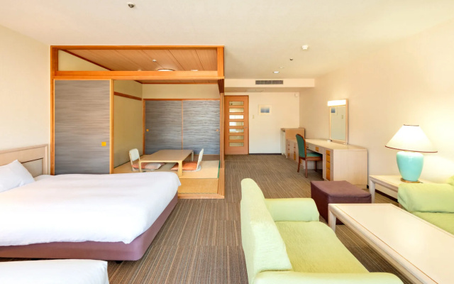 Japanese Modern North Wing room 사진 3