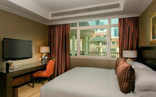 Swissotel Al Murooj Dubai Hotel
