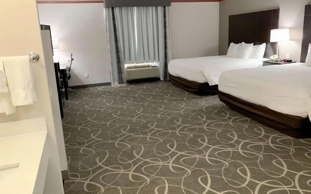 Best Western Limestone Inn & Suites