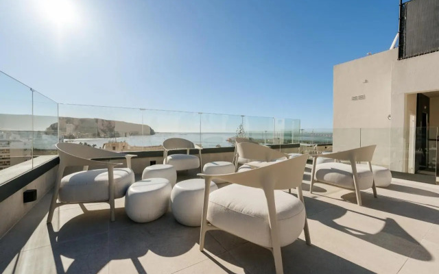 Reveron Plaza