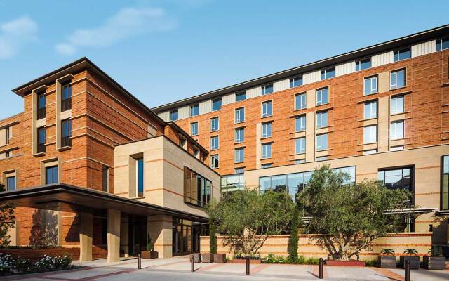 UCLA Meyer & Renee Luskin Conference Center