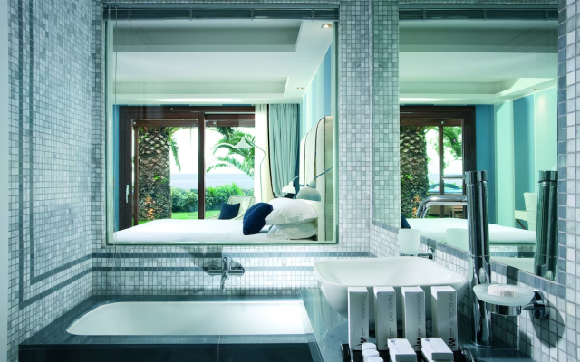 La Plage Resort