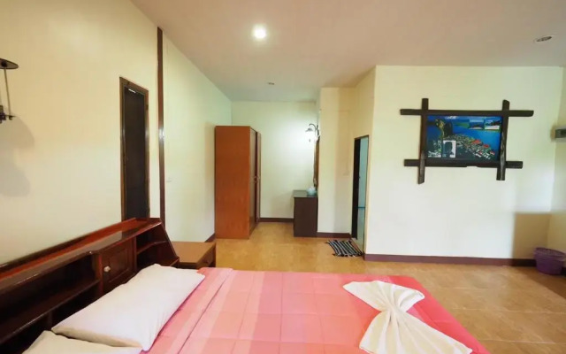 Baan Pak Rim Kuen Resort