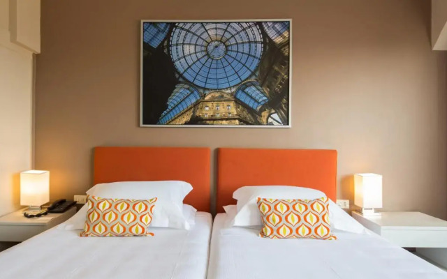 Blaise & Francis Hotel