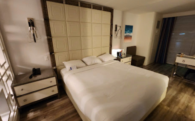 Island View Casino Resort Hotel