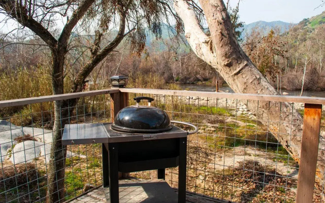 Sequoia Riverfront Cabins